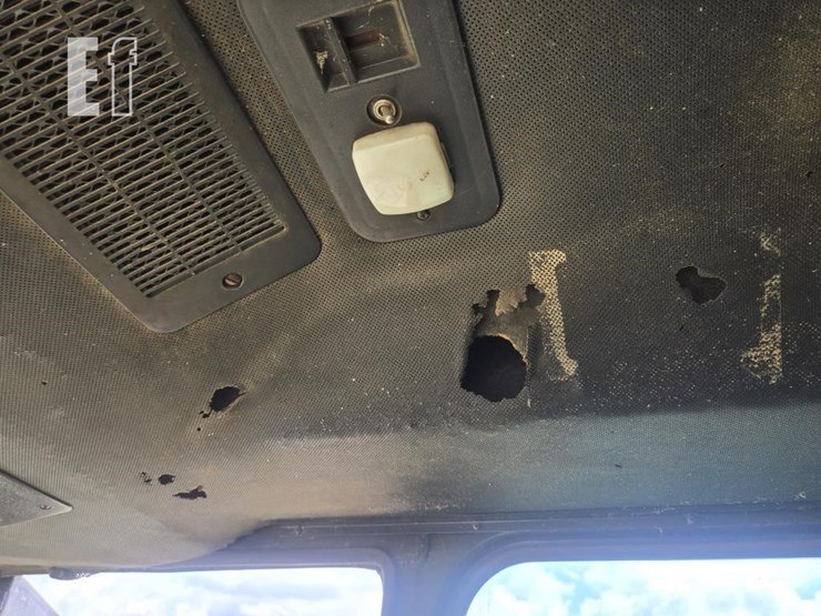 john-deere-6620-image-25
