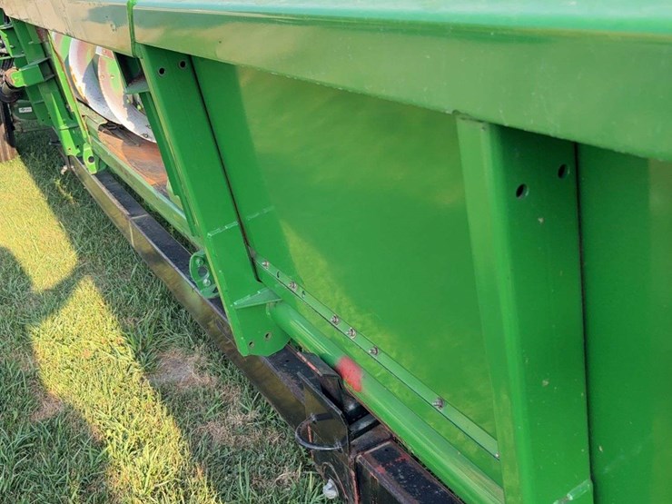 2010-john-deere-635f-image-19