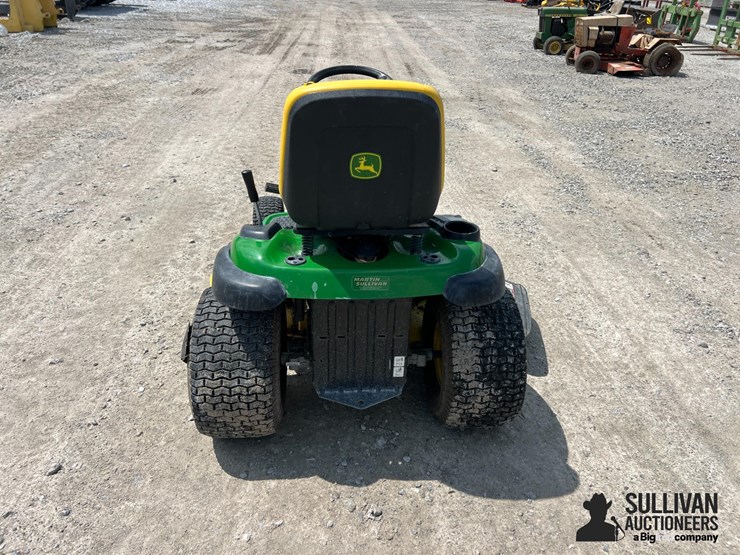 john-deere-d130-image-6