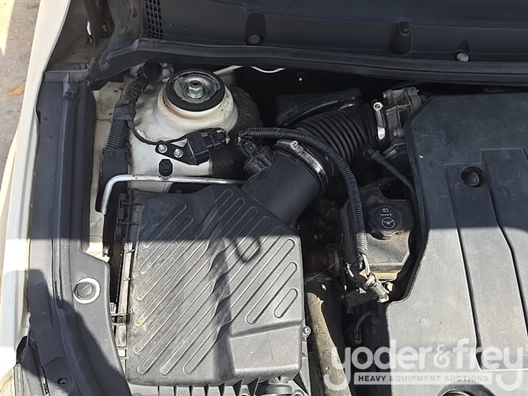 2010-buick-lacrosse-cxs-image-26