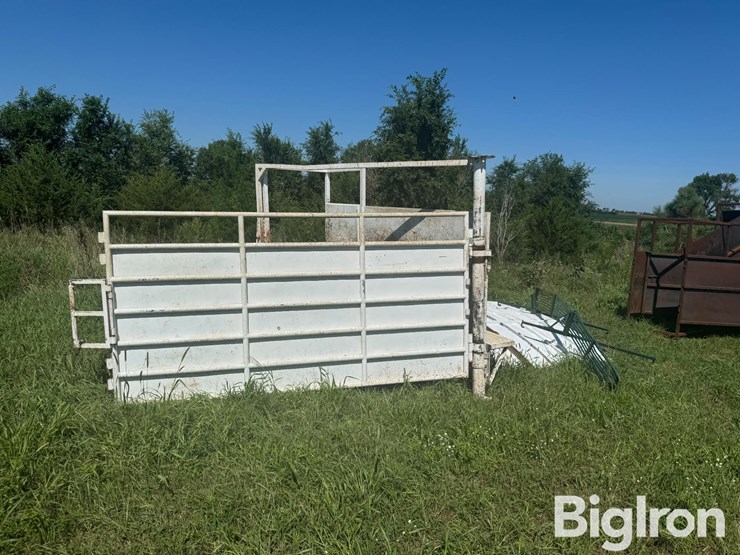 cattle-tub-w/catwalk-image-2