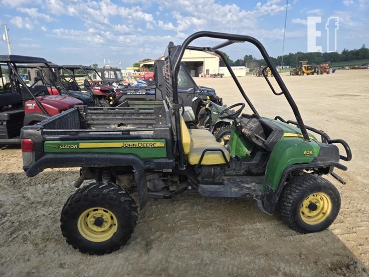 john-deere-gator-xuv-825i-image-4