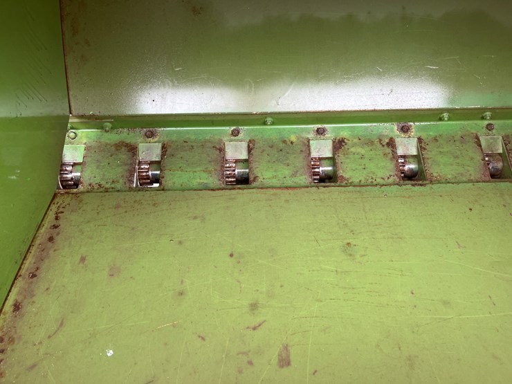 john-deere-8300-image-15