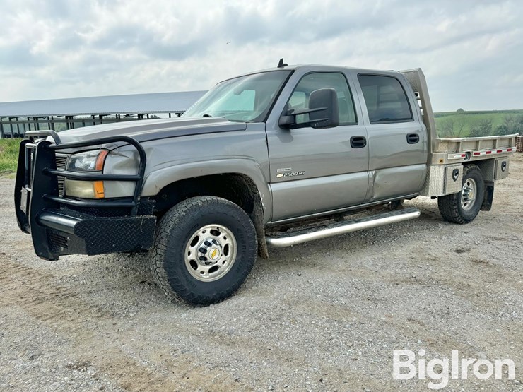 2006-chevrolet-2500hd-image-1