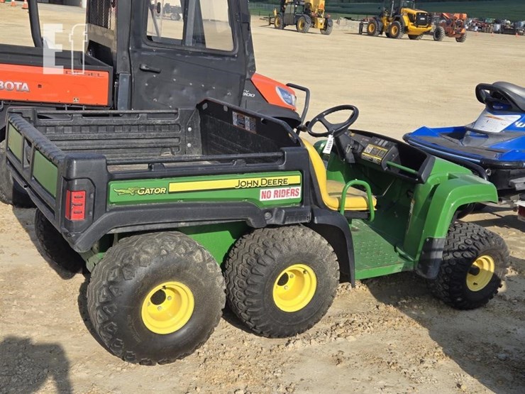 2014-john-deere-gator-th-image-3