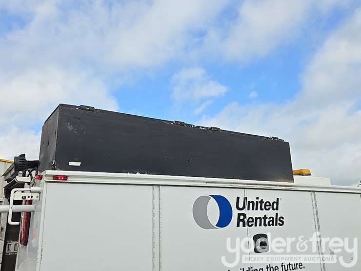 2019-ford-f550-image-23