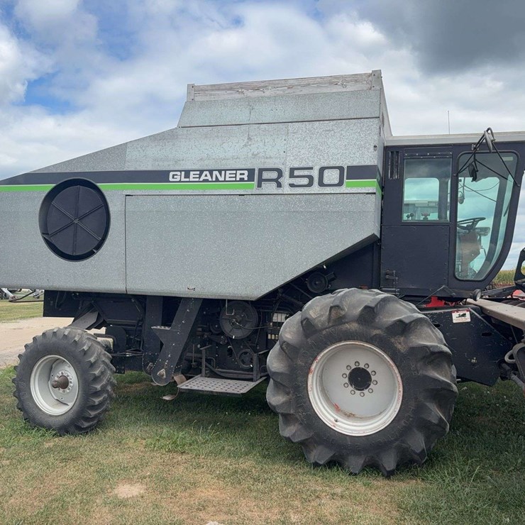 1988 GLEANER R50