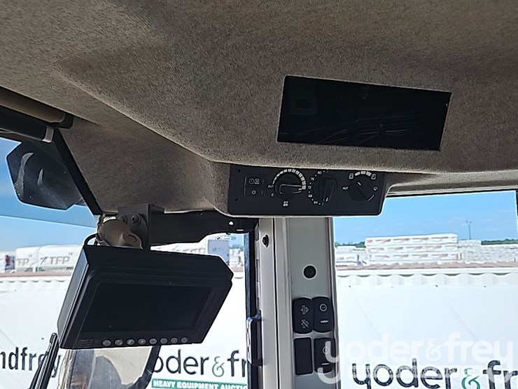 2017-volvo-l110h-image-65