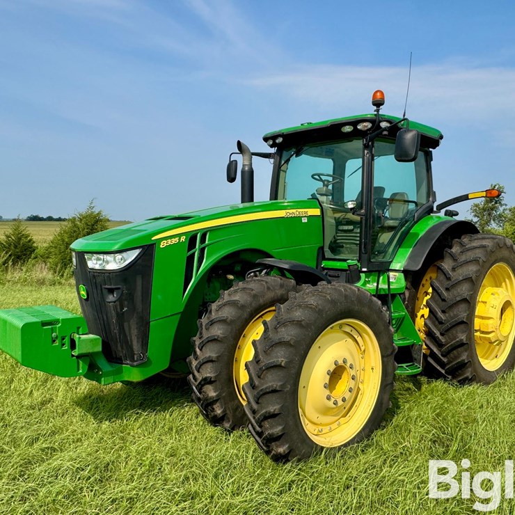 2013 JOHN DEERE 8335R