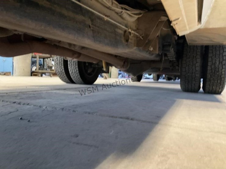 2009-chevrolet-silverado-3500hd-image-26