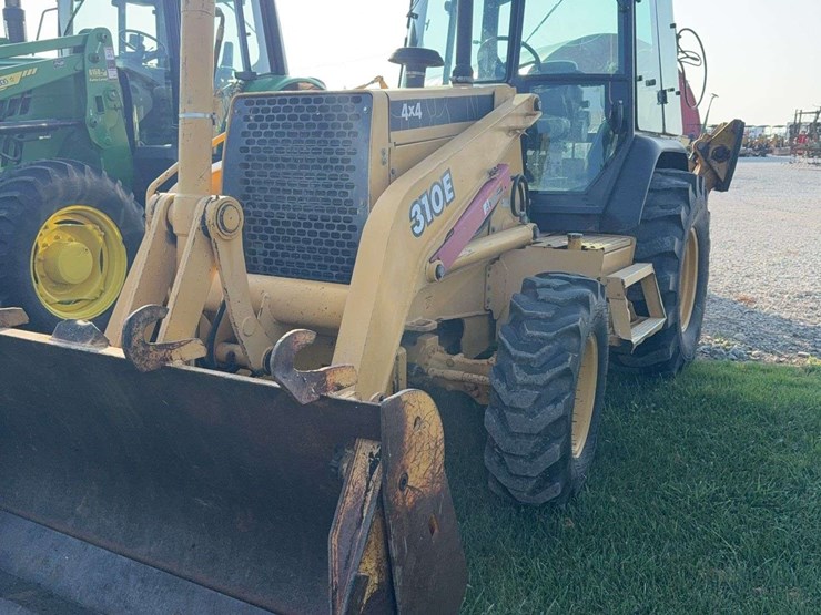 deere-310e-image-2