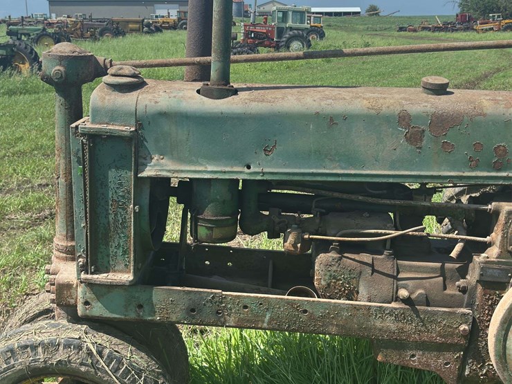 john-deere-model-b-image-24