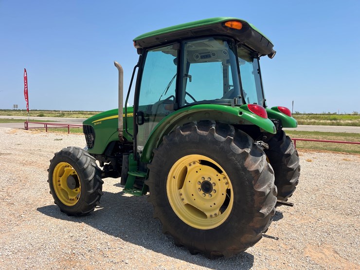 2010-john-deere-5093e-image-8