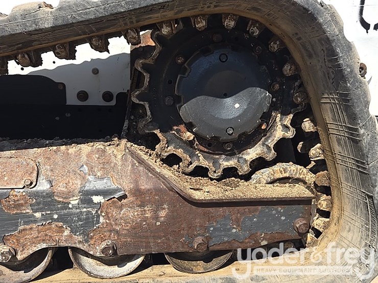 2019-bobcat-t590-image-20