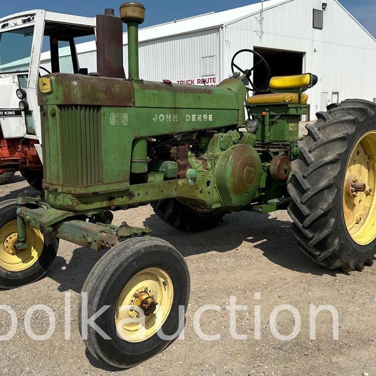 JOHN DEERE 630