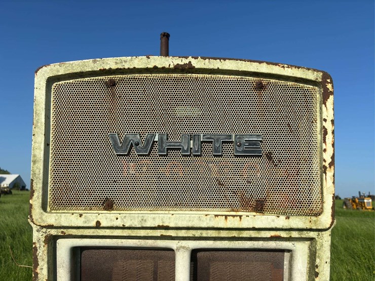 white-1870-image-71
