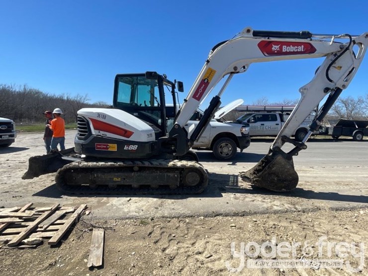 2023-bobcat-e88-image-2