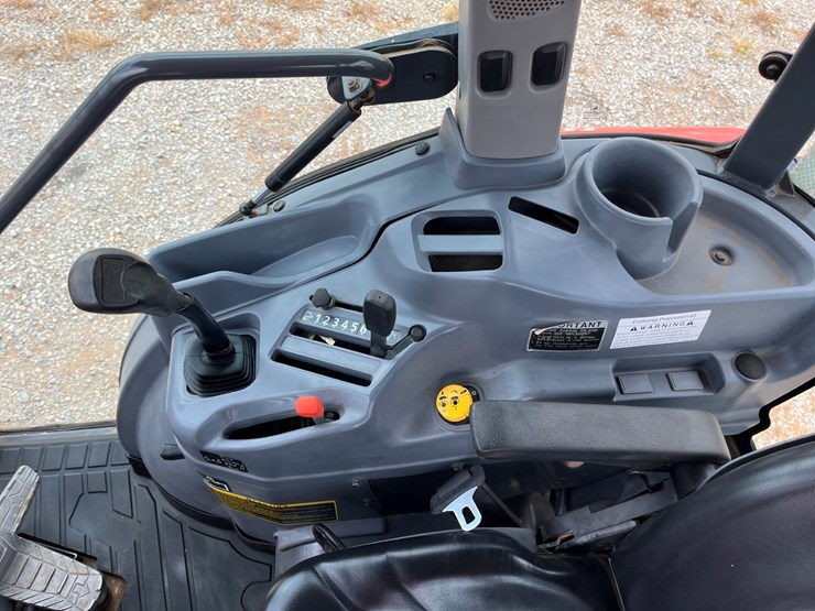 2019-kubota-l3560-image-15