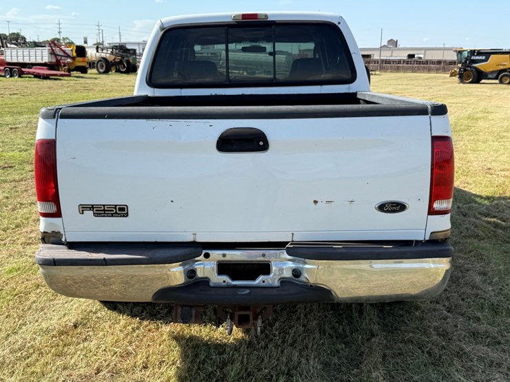 2004-ford-f250-image-15