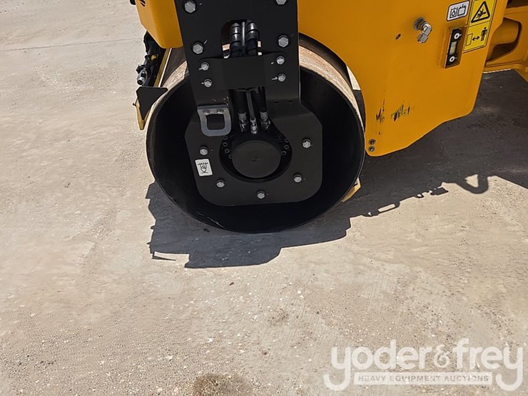 2023-jcb-ct260-120-image-15