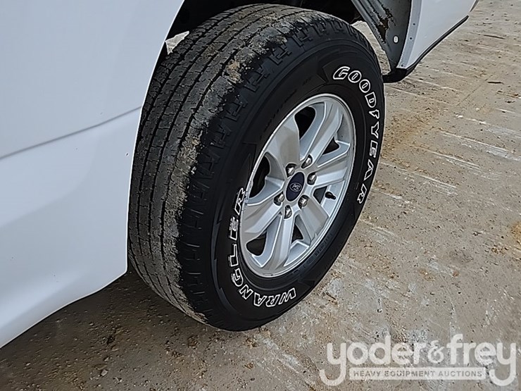 2018-ford-f150-xlt-image-11