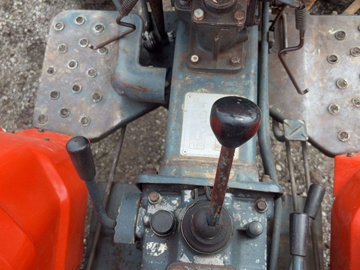 kubota-b7100-image-17