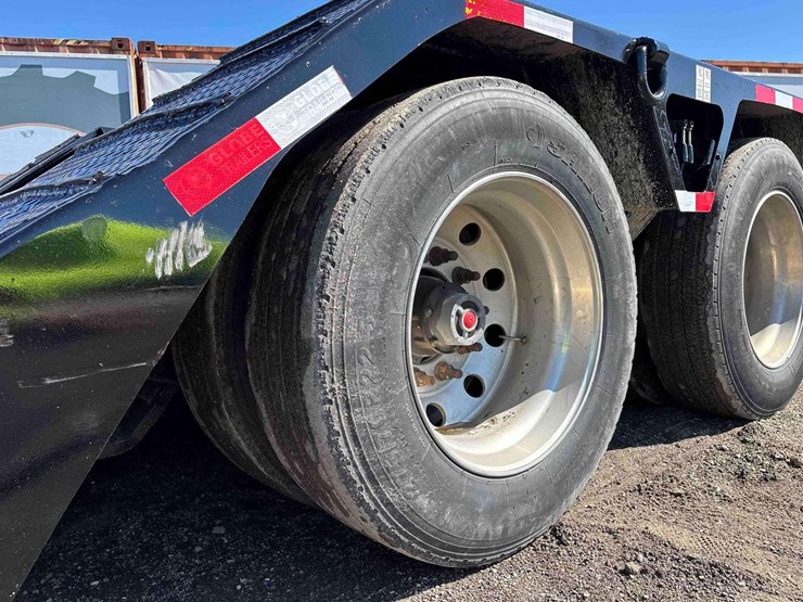 2022-globe-lowboy-image-14