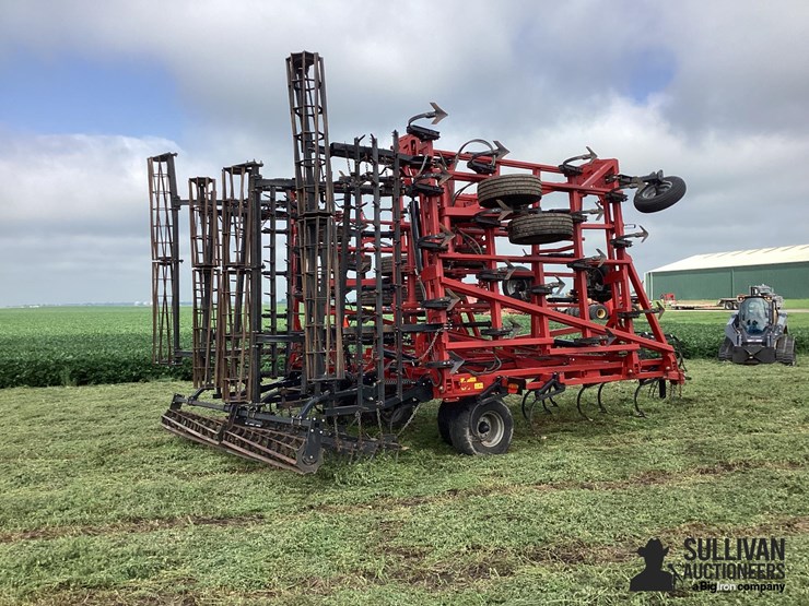 2017-case-ih-255-image-5