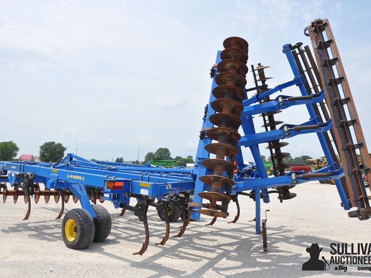 2012-landoll-2211-15-image-7