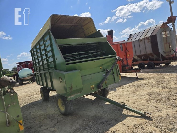 john-deere-714a-image-3
