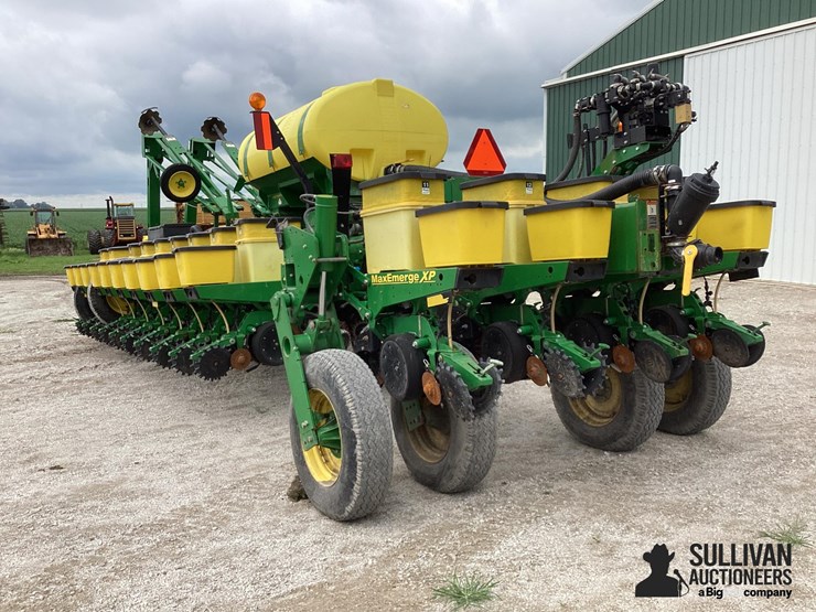 2009-john-deere-1770nt-image-7