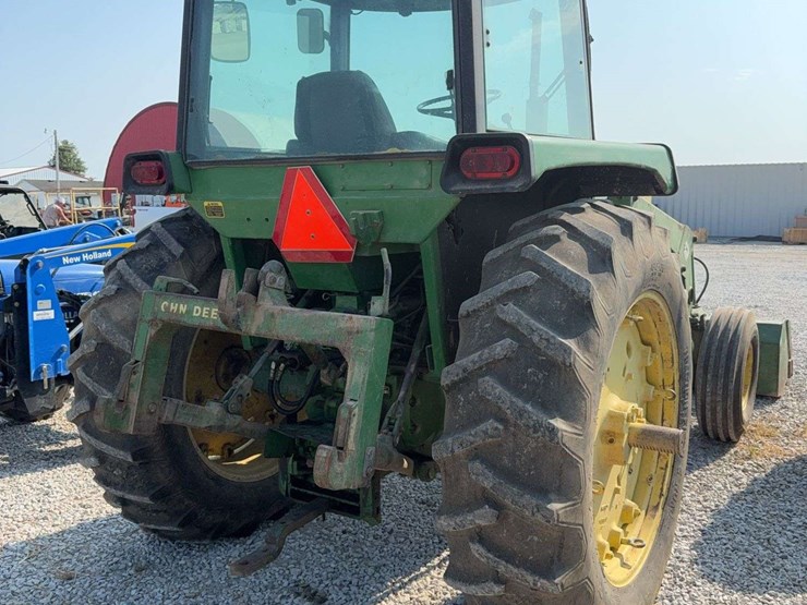 john-deere-4230-image-6