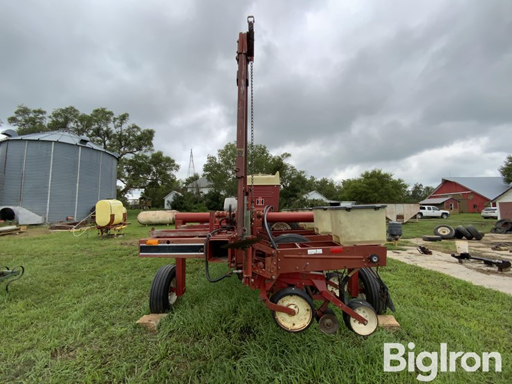 1984-case-ih-800-image-6