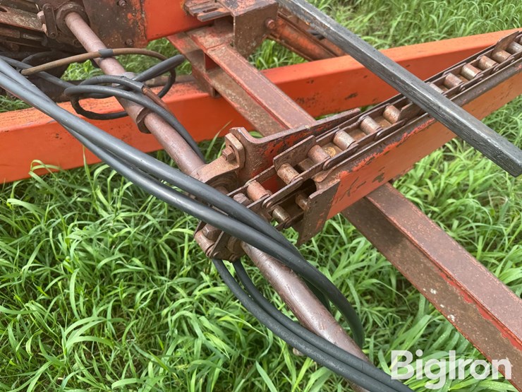 8-bale-stack-mover-image-10