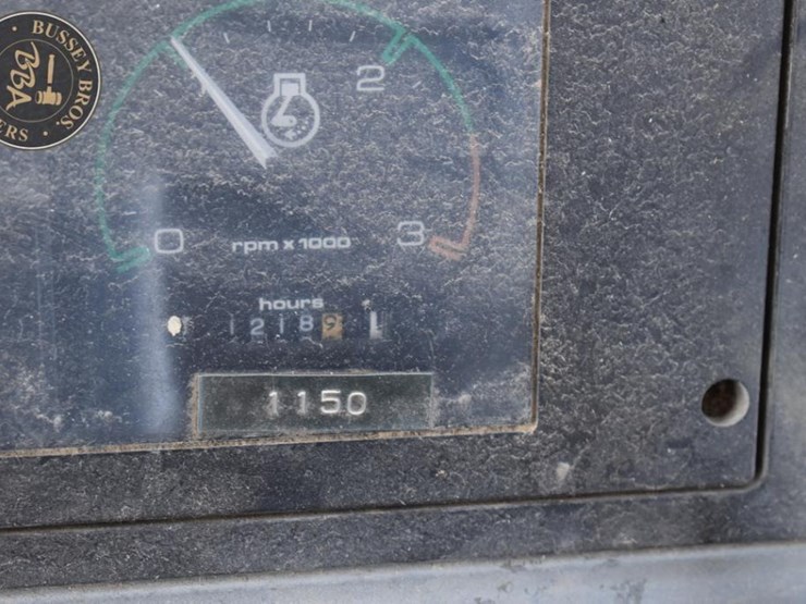 1997-case-580sl-image-25