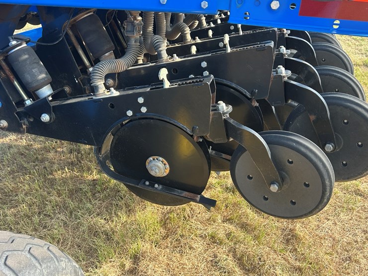 2020-landoll-5531-image-28