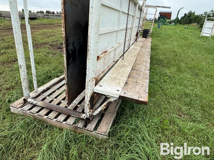 linn-post-&-pipe-cattle-alleyway-image-16