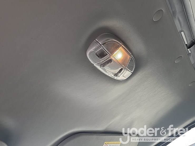 2019-ford-e350-image-43
