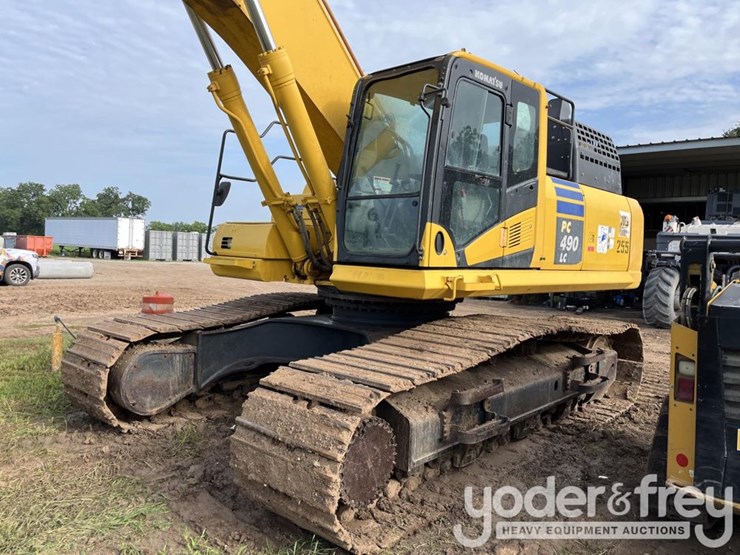 2021-komatsu-pc490-lc-11-image-2