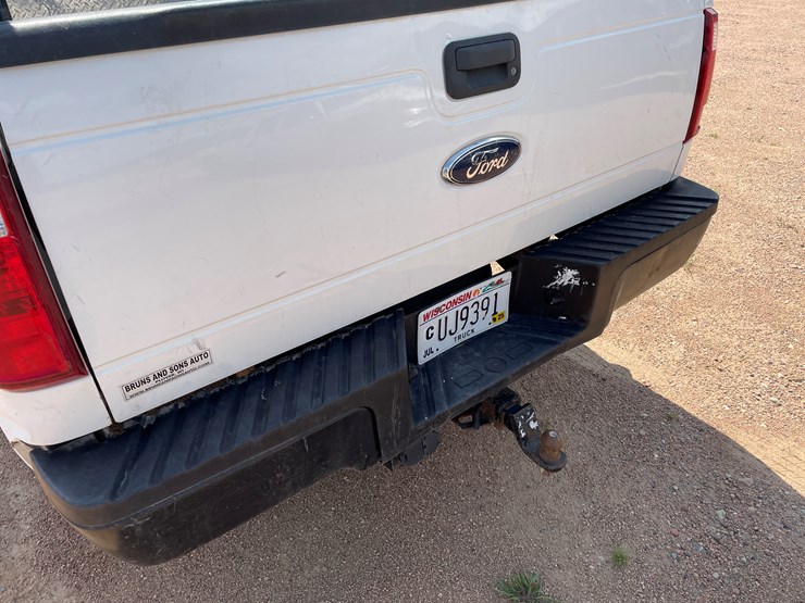 2010-ford-f250-xl-image-23