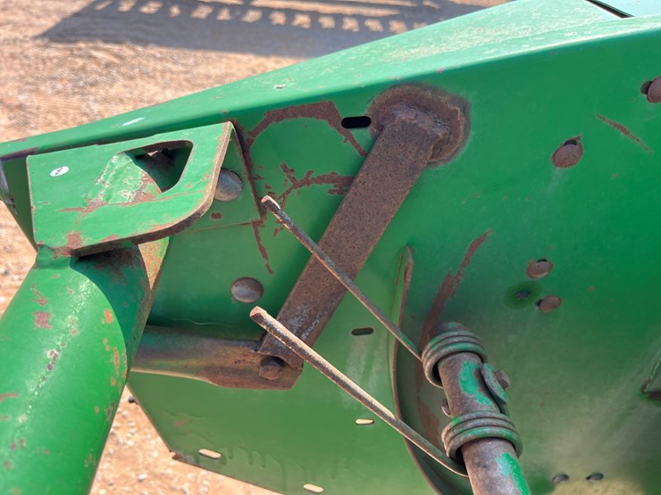 1997-john-deere-820-image-14