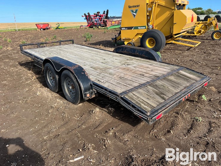 2004-target-t/a-utility-trailer-image-7