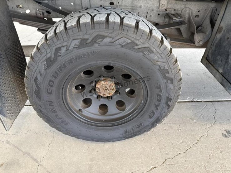 2006-ford-f350-image-8