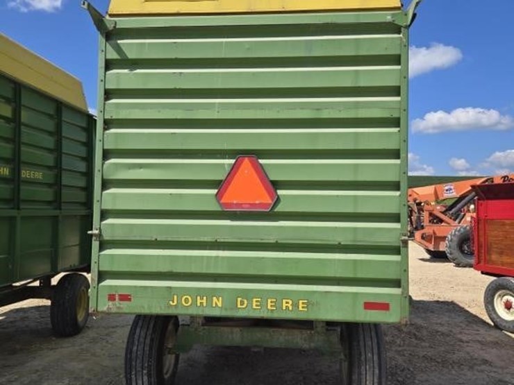 john-deere-714a-image-7
