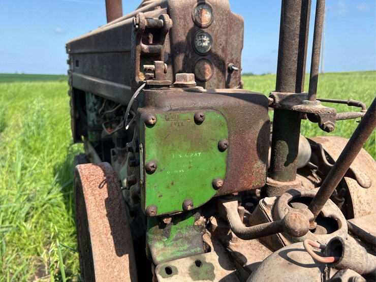 john-deere-h-image-46