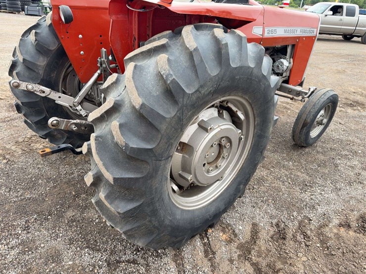 massey-ferguson-265-image-9