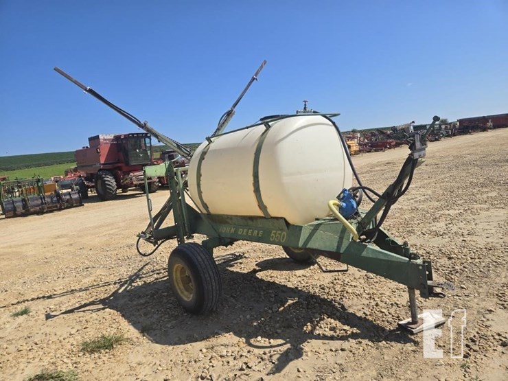 john-deere-550-image-1