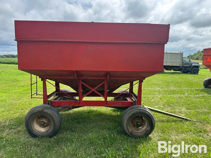 john-deere-1065-image-4