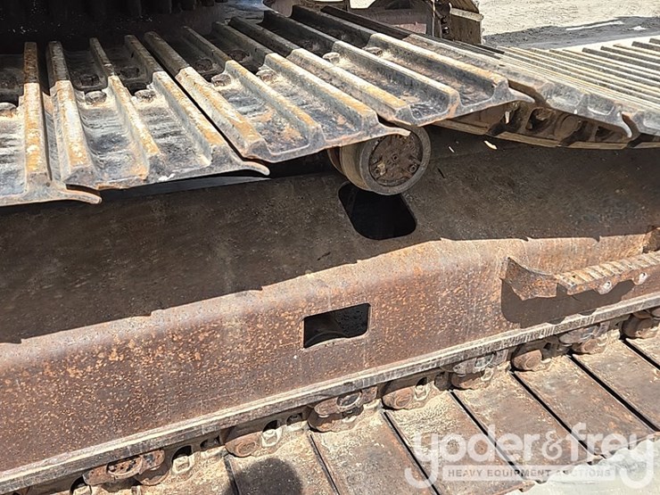 2015-caterpillar-329fl-image-20