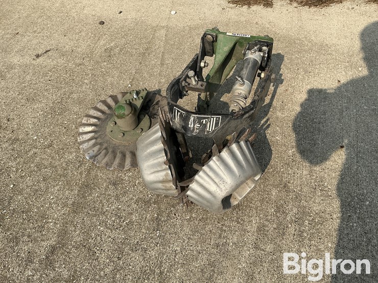 john-deere-12-image-12